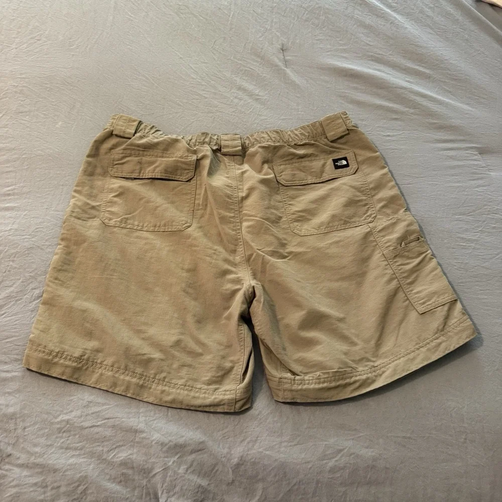 The North Face Khaki Shorts Men's Size XL Tan